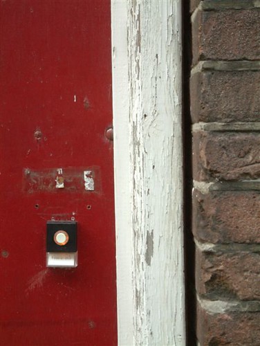 Doorbell | by uruandimi