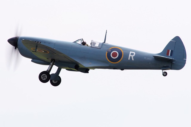 Hangar 11 Collection Spitfire Mk.XI G-MKXI