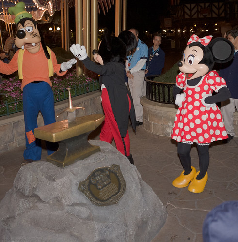 Mickey Mouse, Minnie Mouse, Goofy & The Sword in the Stone | by JediMasterMatt