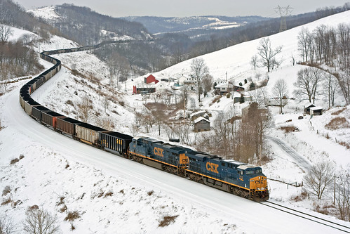 CSX 712 at Time, Pennsylvania | by Willie - Brown