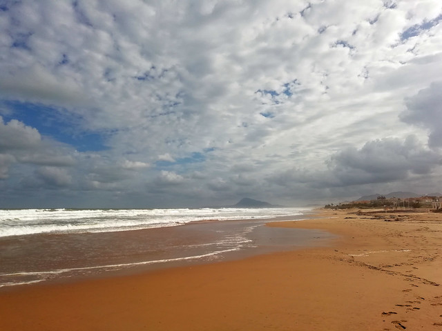 Approaching storm over Montgo.