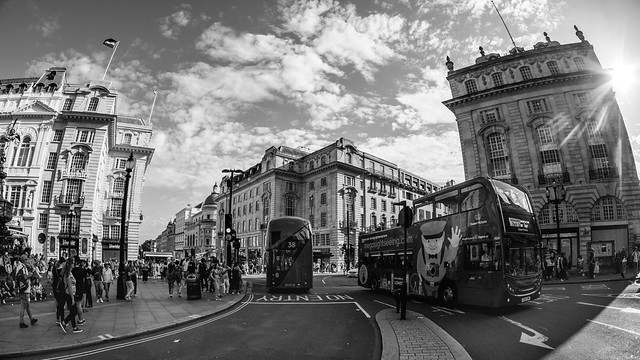 Piccadilly Circus