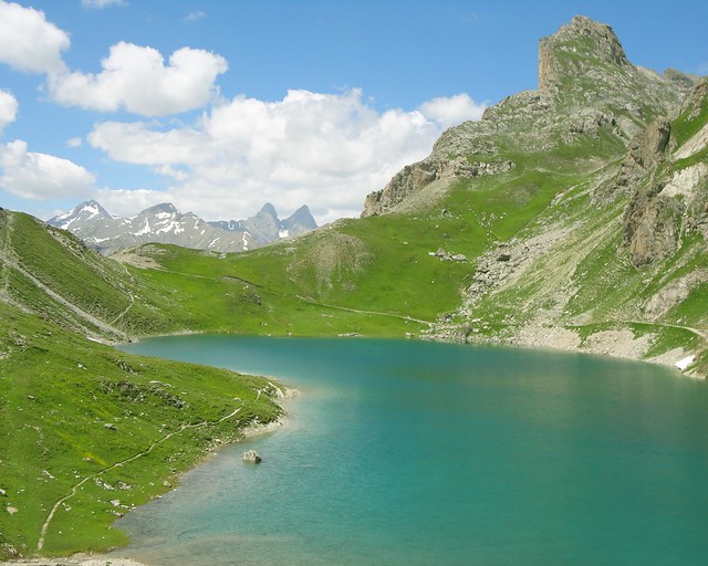 Lac du Grand Ban et Pic de l'Aigle.