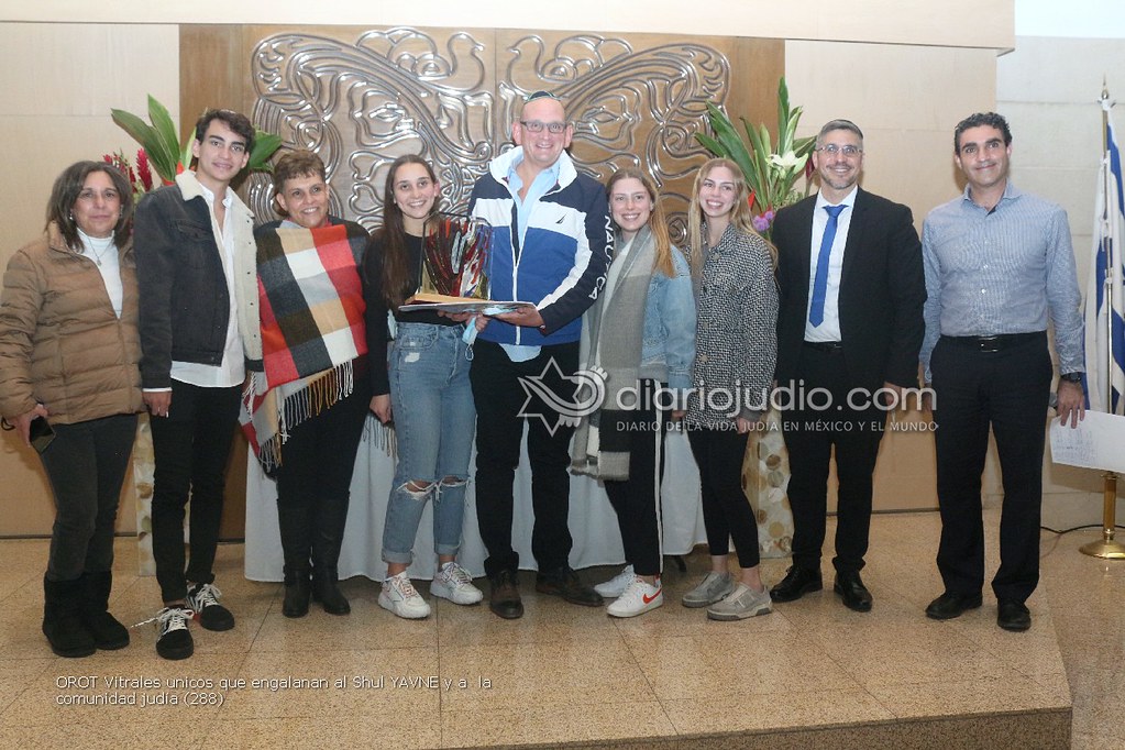 Galería de Fotos 200 OROT Vitrales unicos que engalanan al Shul YAVNE y a la comunidad judía (288)