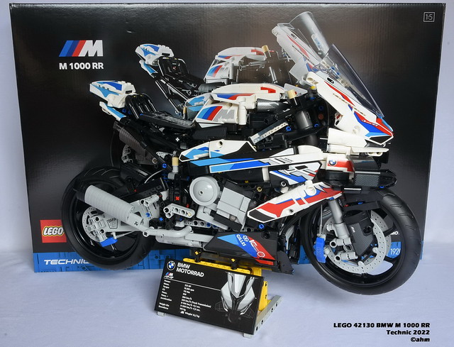 LEGO 42130 BMW M 1000 RR