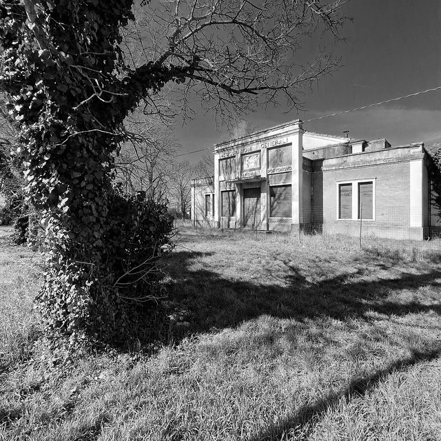 abandoned buildings (3)