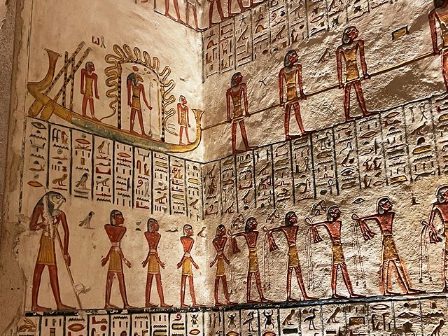 9213ex  legends of the tomb--Rameses VI