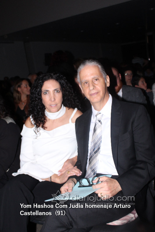 Galería de Fotos 88 Yom Hashoa Com Judia homenaje Arturo Castellanos (91)