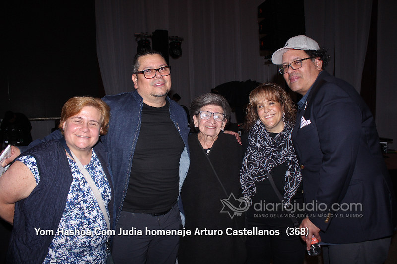 Galería de Fotos 420 Yom Hashoa Com Judia homenaje Arturo Castellanos (368)
