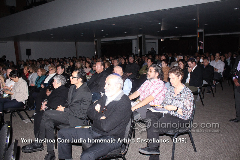 Galería de Fotos 148 Yom Hashoa Com Judia homenaje Arturo Castellanos (149)