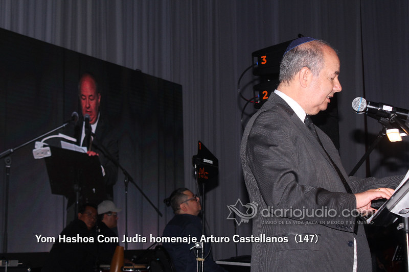 Galería de Fotos 146 Yom Hashoa Com Judia homenaje Arturo Castellanos (147)