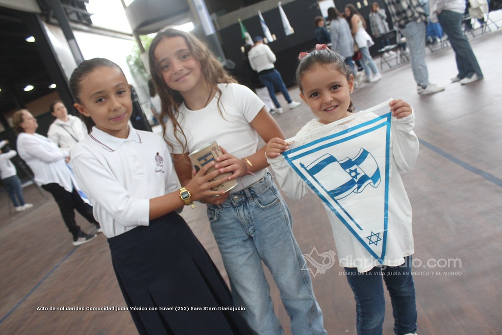 Galería de Fotos 152 Acto de solidaridad Comunidad judía México con Israel (253)