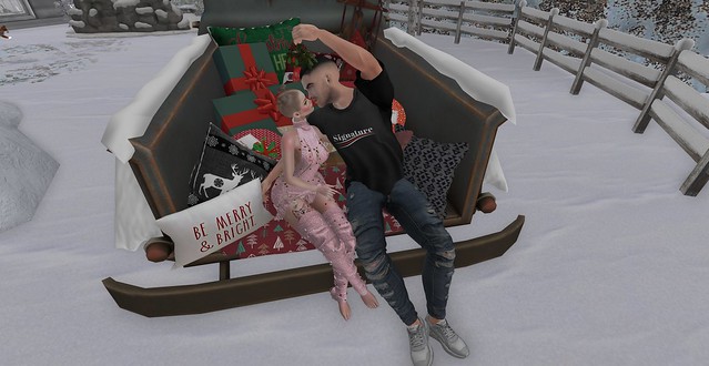 UNIQUE Poses - Beginning Of Christmas #07 Exclusive