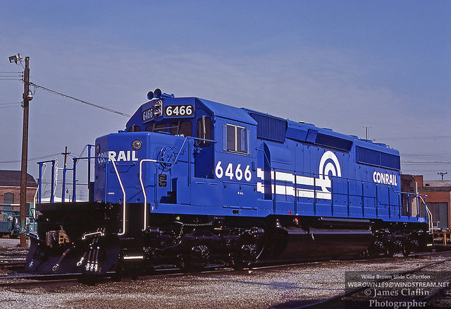 Conrail SD40-2 6466 {built 10/78} is at Hammond, Indiana on 10/18/78.