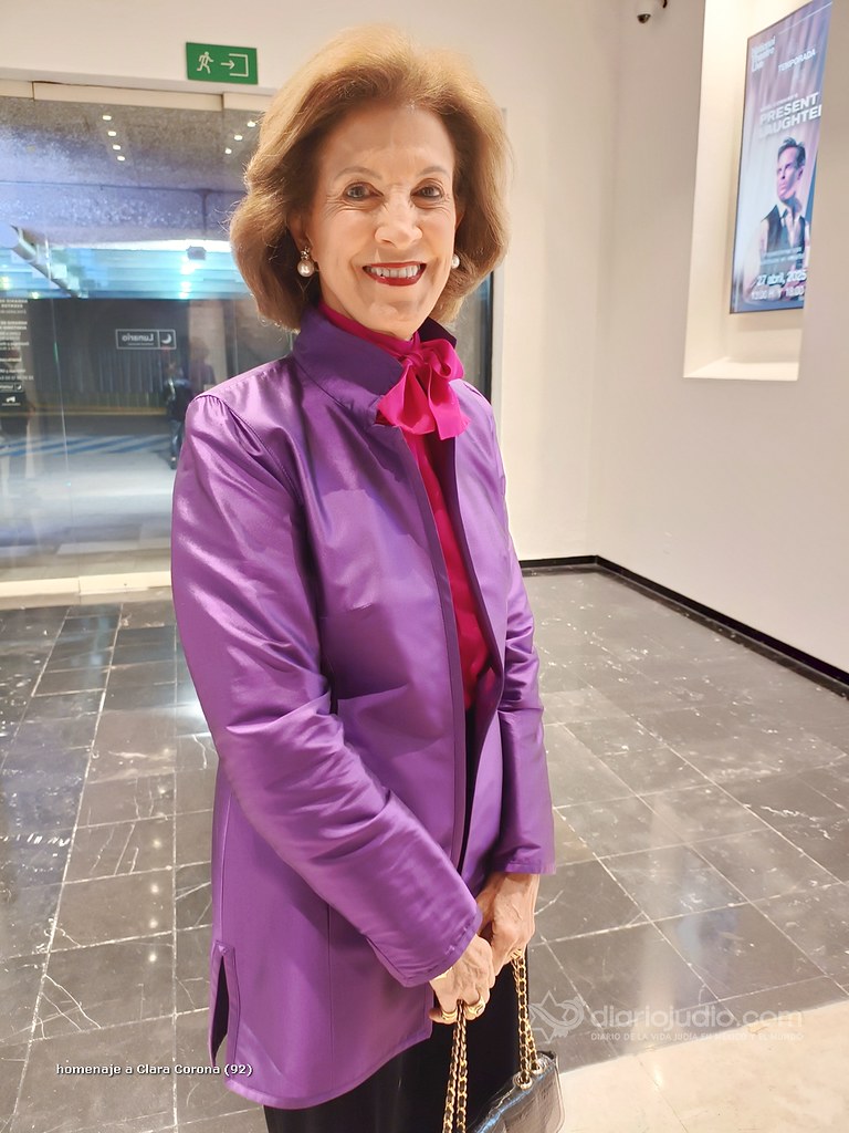 Galería de Fotos 77 homenaje a Clara Corona (92)