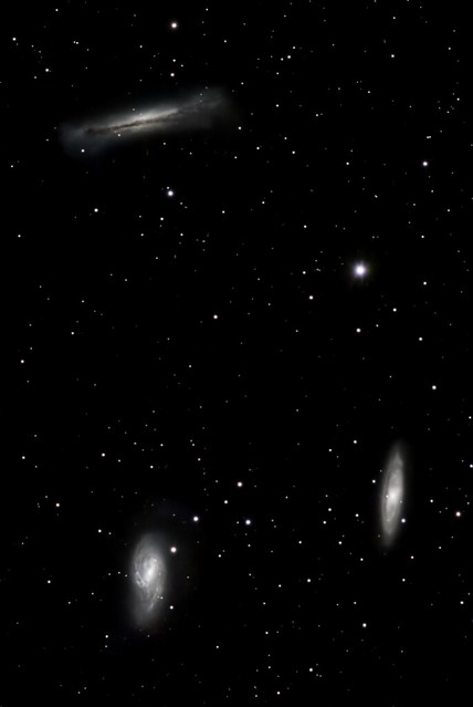 Leo triplet: M65, M66, NGC3628