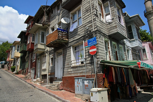 Classical Istanbul Houses in Edirnekapı district | by rifatovic