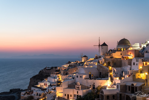 Oia long exposure. | by Jordi Corbilla Photography