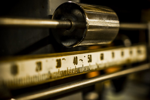 scale | by frankaga